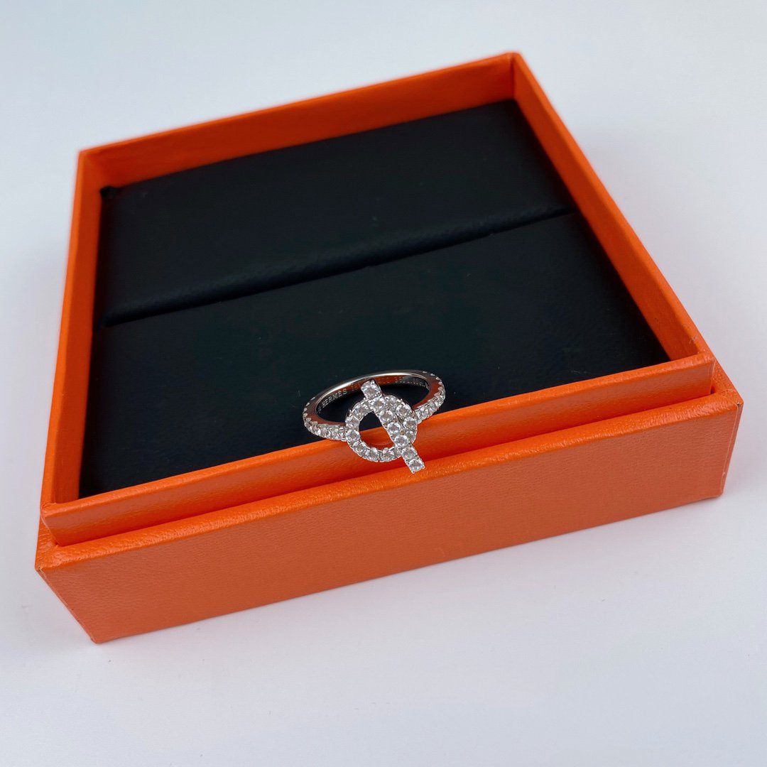 Pomuse ECHAPPEE RING SILVER DIAMOND