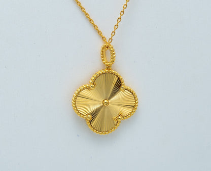 Pomuse CLOVER 25MM PEDANT NECKLACE GOLD