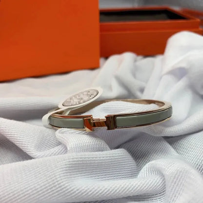 Pomuse CLASSIC H CLIC GREEN 8MM ENAMEL BRACELET