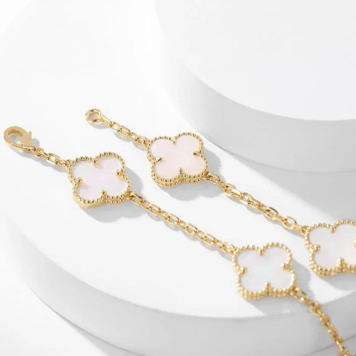 Pomuse CLOVER 10 MOTIFS WHITE MOTHER OF PEARL NECKLACE