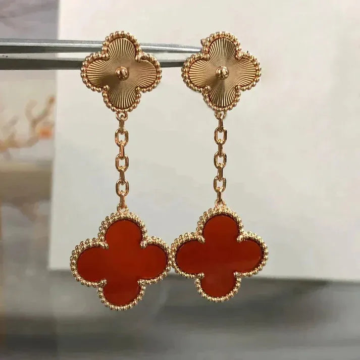Pomuse CLOVER 2 MOTIF  LASER CARNELIAN EARRINGS