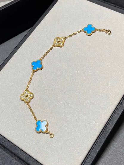 Pomuse CLOVER 5 MOTIF BLUE CHALCEDONY DIAMOND GOLD BRACELET