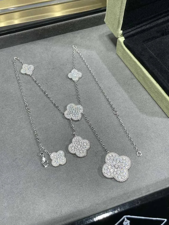 Pomuse CLOVER 6 MOTIF DIAMOND PAVED NECKLACE