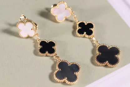 Pomuse CLOVER EARRINGS GOLD ONYX MOP 3 MOTIF