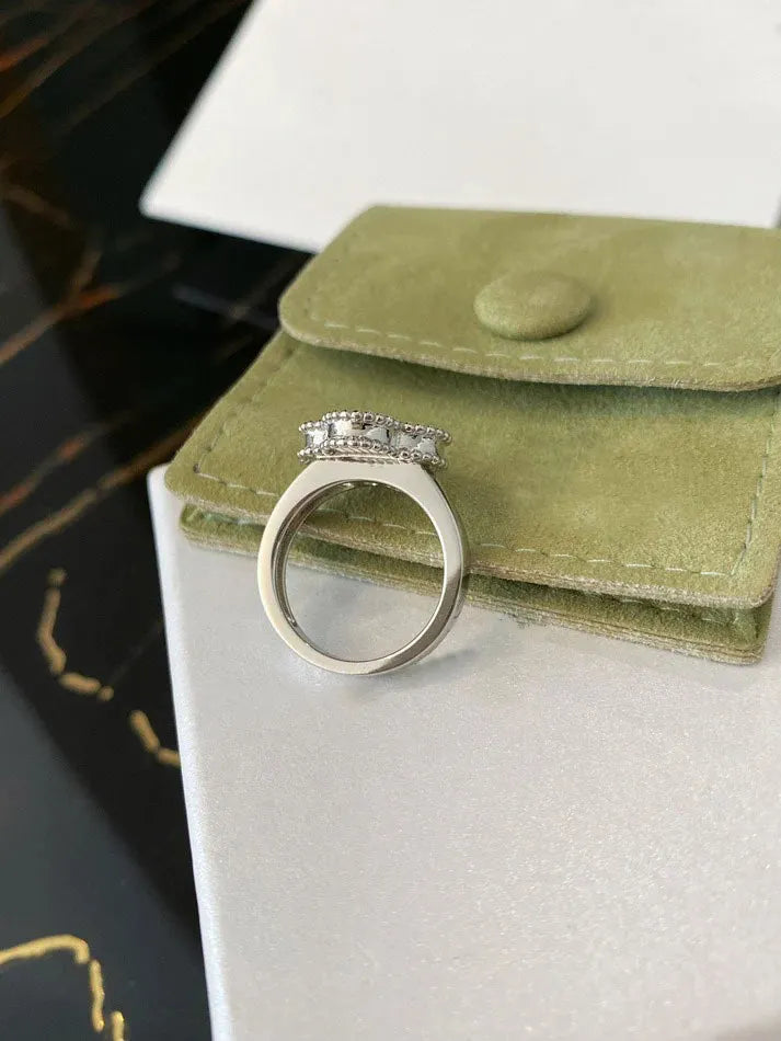 Pomuse CLOVER SILVER RING