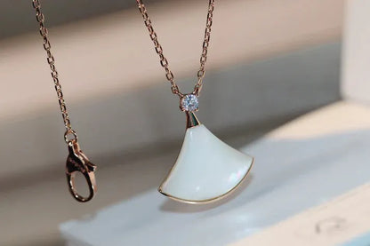 Pomuse DREAM NECKLACE WHITE MOP PINK GOLD 1 DIAMOND