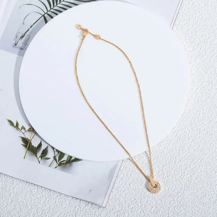 Pomuse GARI NECKLACE PINK GOLD DIAMOND