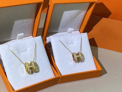 Pomuse H CLIC YELLOW ENAMEL GOLD NECKLACE