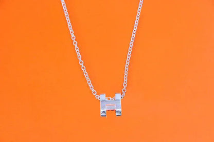 Pomuse H NECKLACE H LETTER OVAL SERIES
