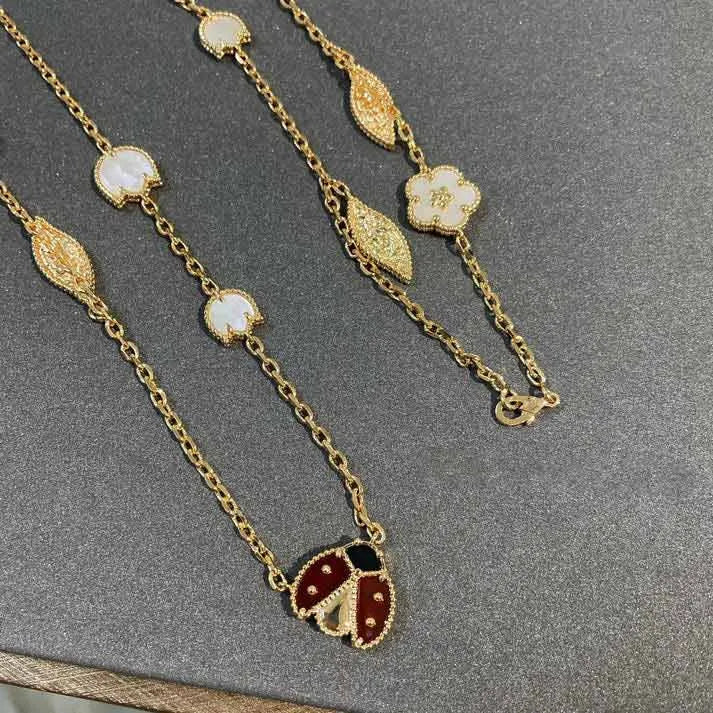 Pomuse LUCKY SPRING 15 MOTIFS GOLD NECKLACE