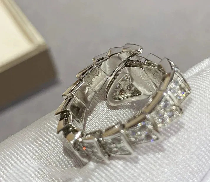 Pomuse SERPENTI LARGE RING SILVER DIAMOND PAVED