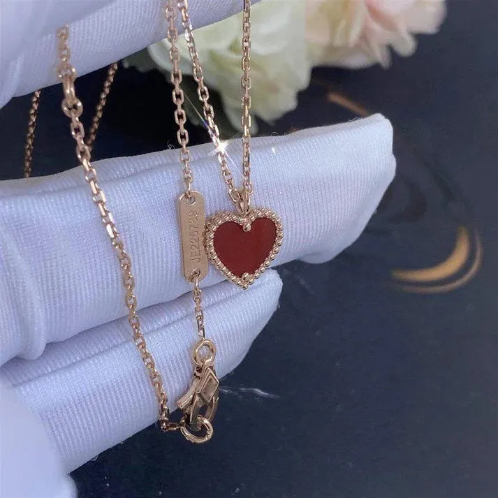 Pomuse SWEET CLOVER CARNELIAN HEART NECKLACE