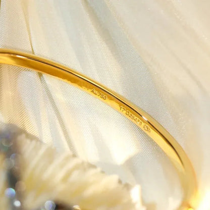 Pomuse VOLTE UPSITE DOWN GOLD DIAMOND BRACELET