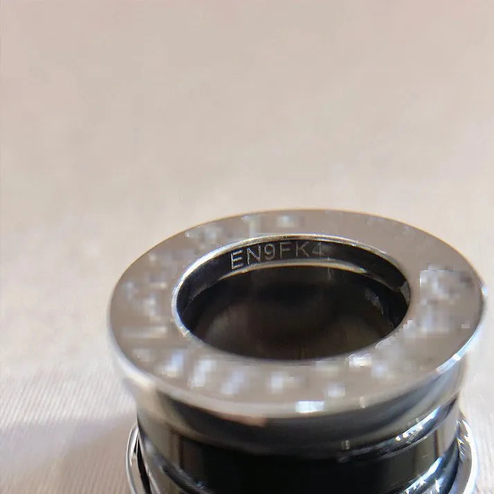 Pomuse ZERO 1 BLACK CERAMIC SILVER NECKLACE