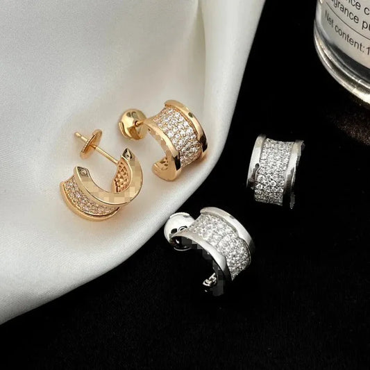 Pomuse ZERO 1 DIAMOND PAVED EARRINGS