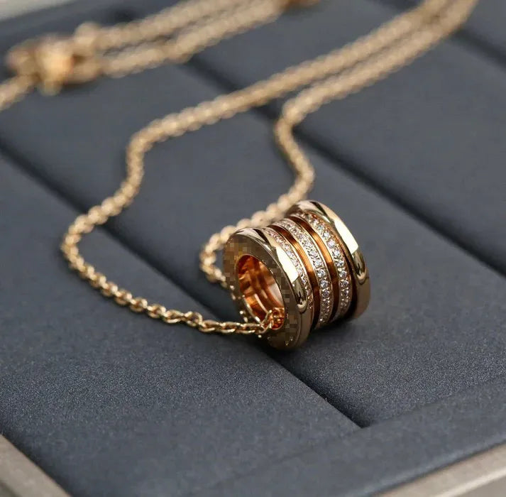 Pomuse ZERO 1 PINK GOLD DIAMOND NECKLACE