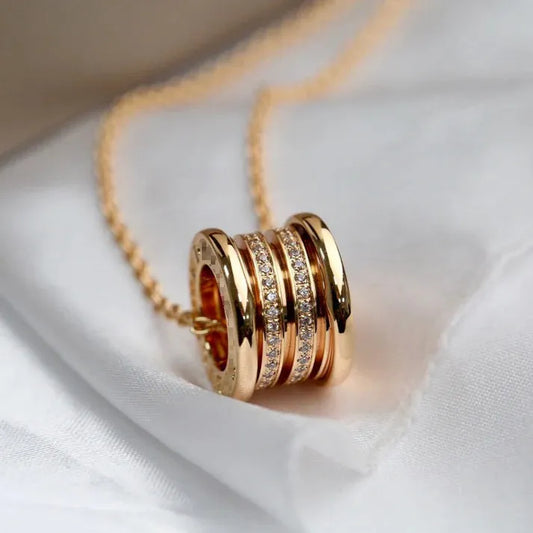 Pomuse ZERO 1 PINK GOLD DIAMOND NECKLACE