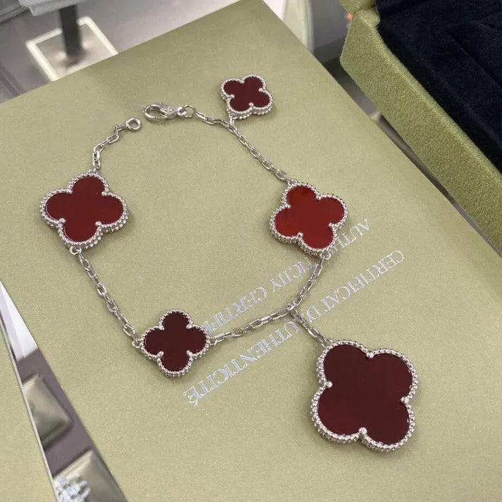 Pomuse CLOVER 5 MOTIFS SIVLER CARNELIAN BRACELET