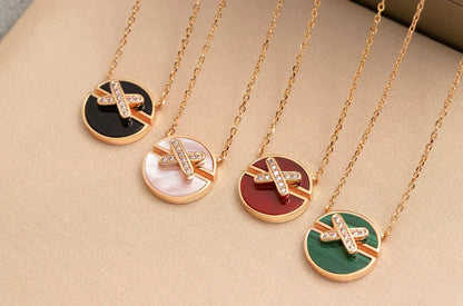 Pomuse JEUX DE ROSE GOLD DIAMOND NECKLACE