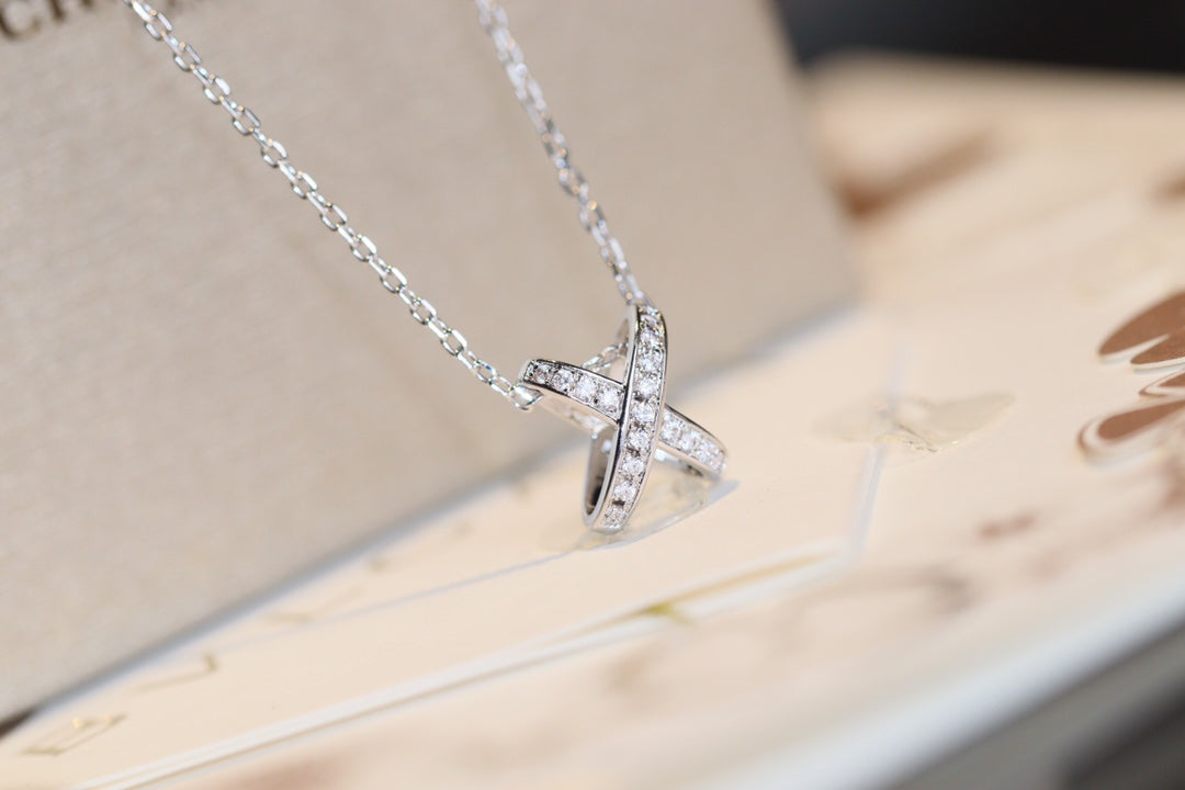 Pomuse JEUX DE DIAMOND NECKLACE