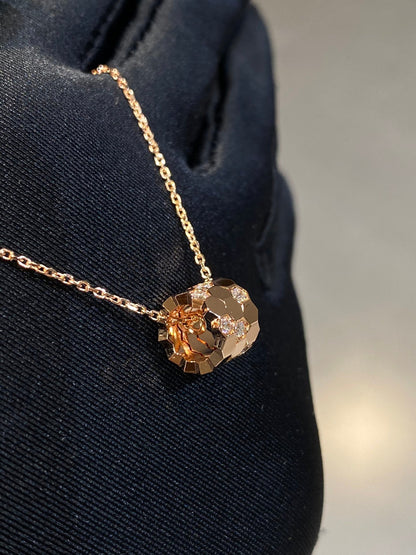 Pomuse BEE LOVE DIAMOND NECKLACE