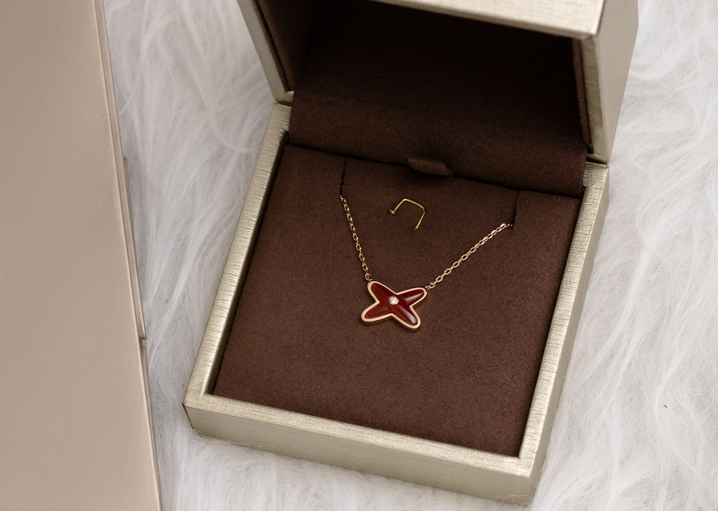 Pomuse JEUX DE NECKLACE 1 DIAMOND