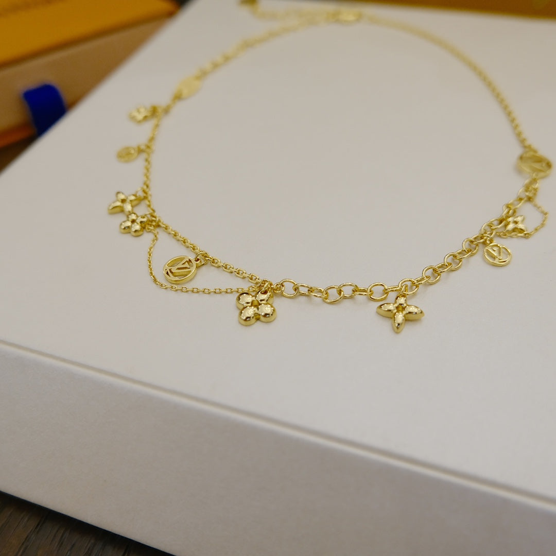 Pomuse BLOOMING SUPPLE NECKLACE BRASS