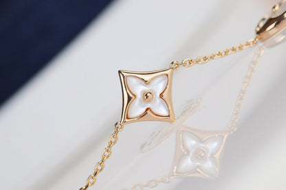 Pomuse LEAF CLOVER BRACELET