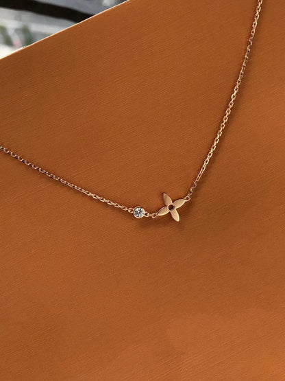 Pomuse BLOSSOM PENDANT PINK GOLD AND DIAMOND