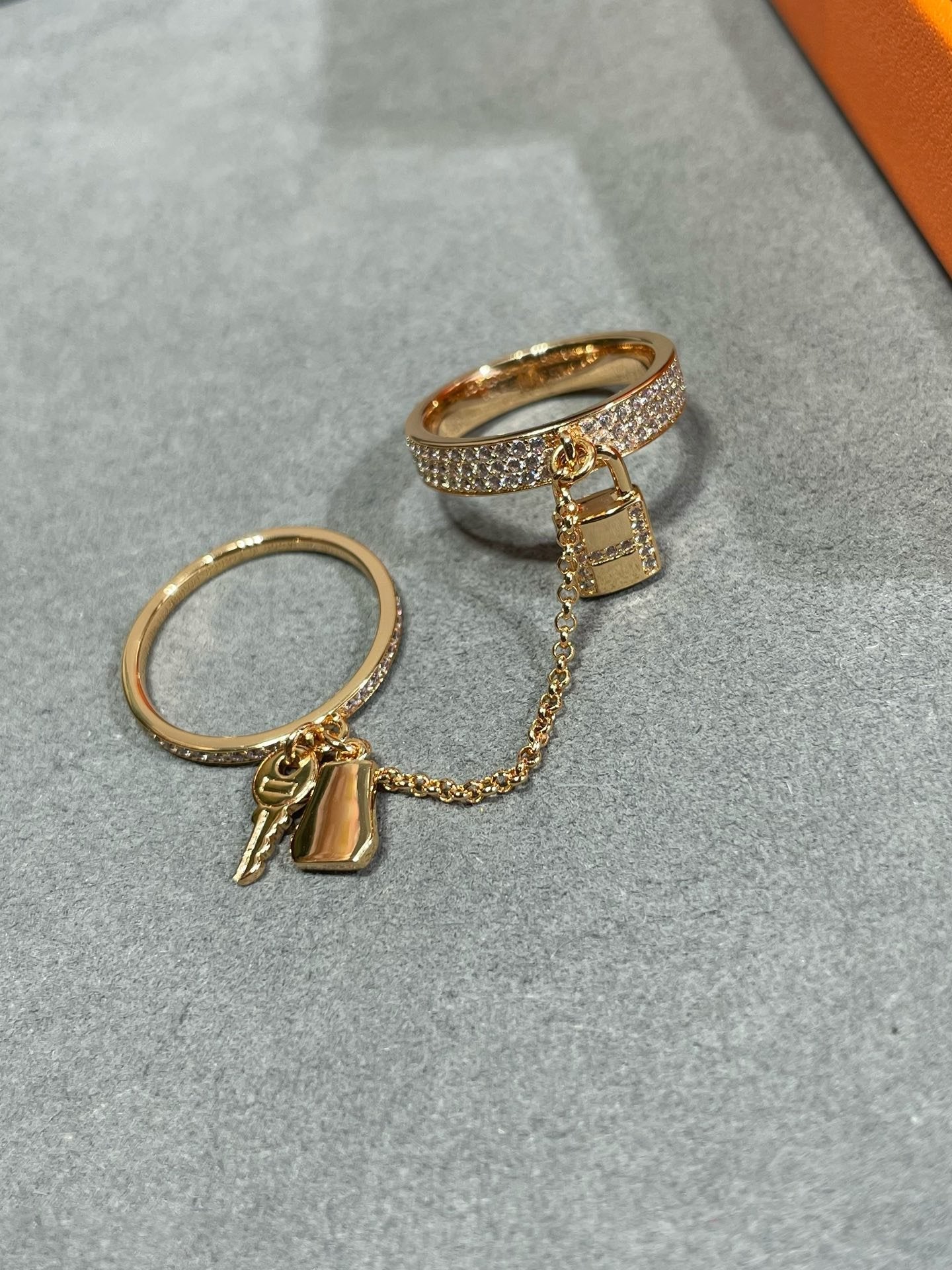Pomuse HM KELLY CLOCHETTE DOUBLE RING IN  WITH DIAMONDS