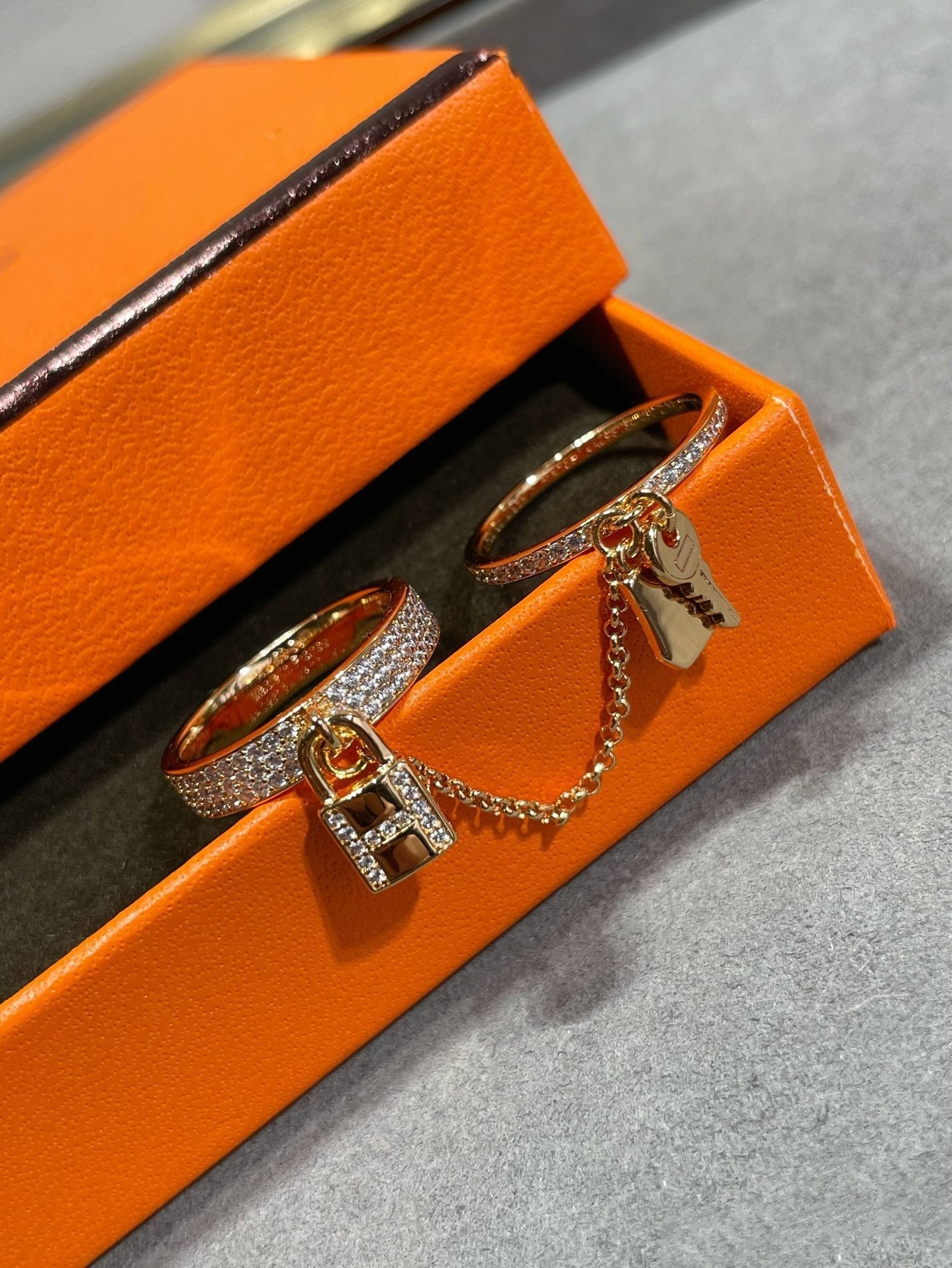 Pomuse HM KELLY CLOCHETTE DOUBLE RING IN  WITH DIAMONDS