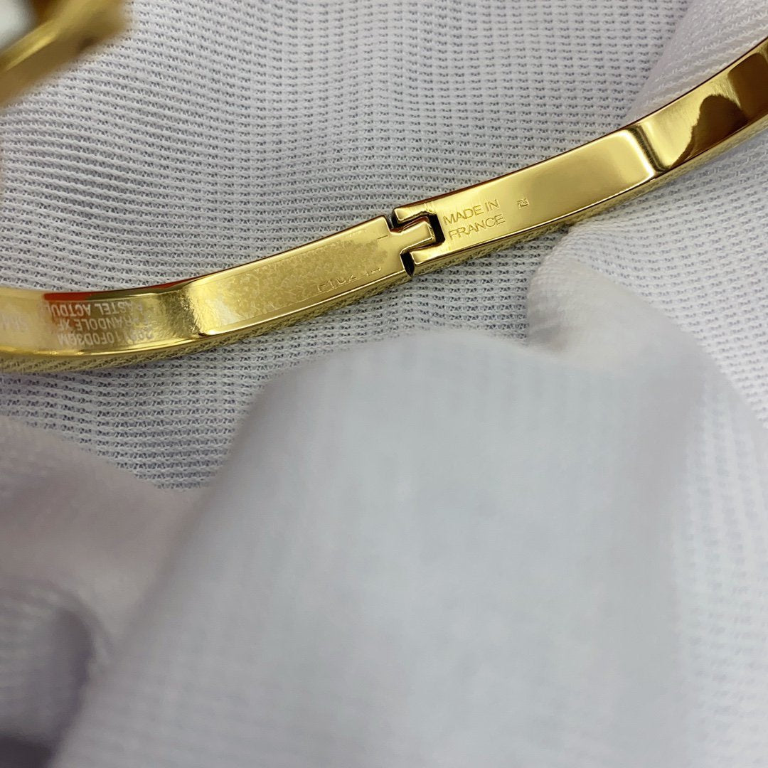 Pomuse CLASSIC H CLIC WHITE 8MM ENAMEL BRACELET