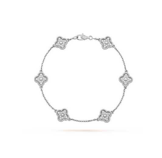 Pomuse CLOVER 6 MOTIF SILVER DIAMOND BRACELET