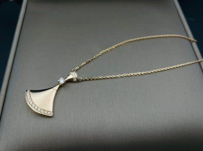 Pomuse DREAM NECKLACE PINK GOLD DIAMOND