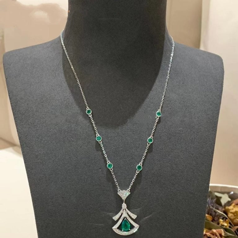 Pomuse DREAM NECKLACE MALACHITE DIAMOND SILVER