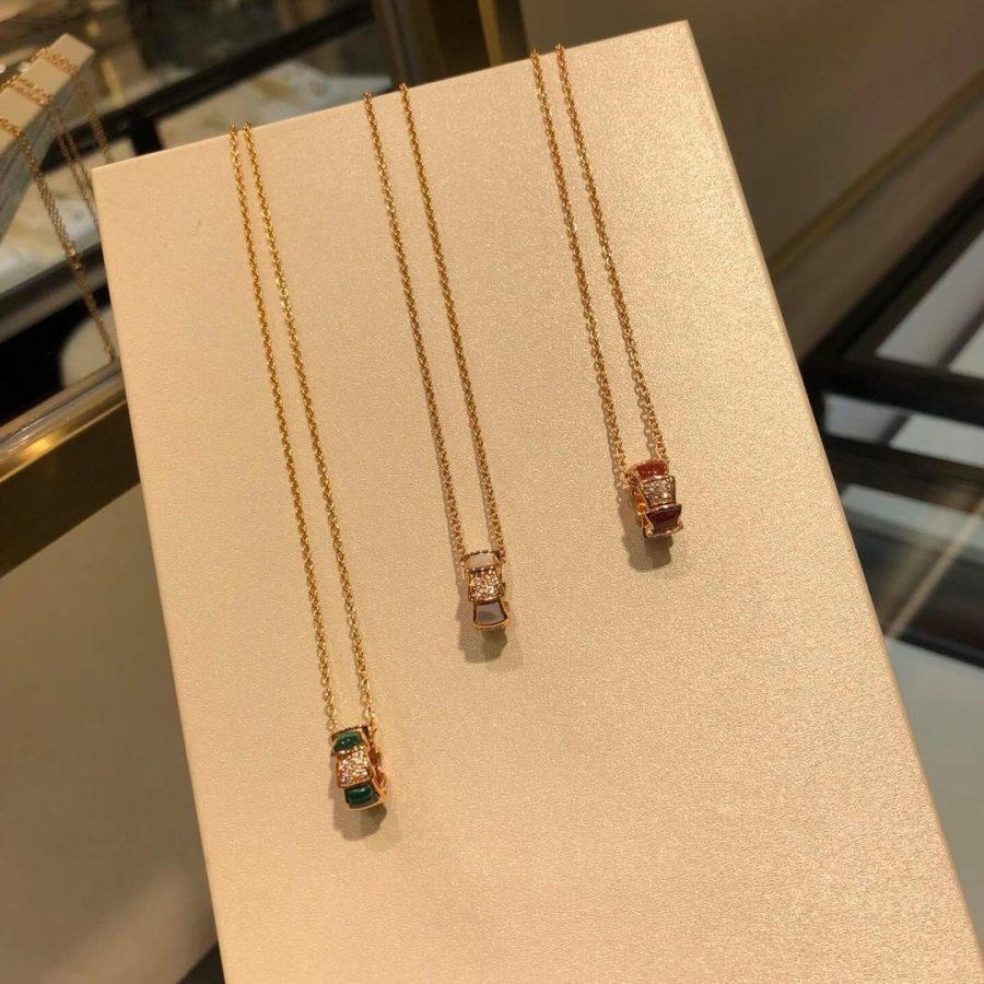 Pomuse SERPENTI PEDANT DIAMOND NECKLACE