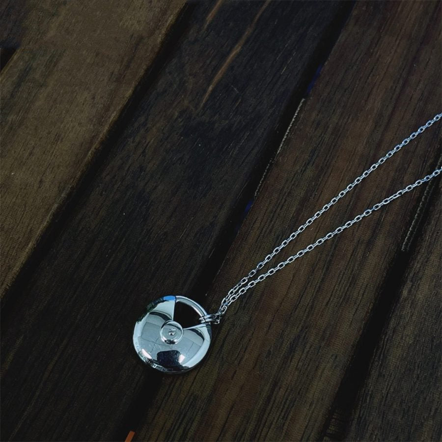 Pomuse AMULETTE SILVER FULL DIAMOND NECKLACE