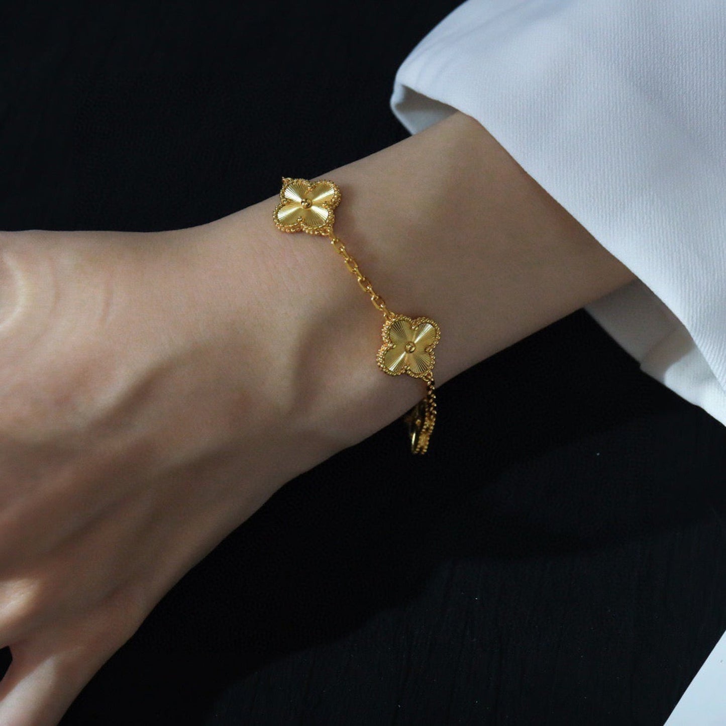 Pomuse CLOVER 5 FLOWERS LASER BRACELET