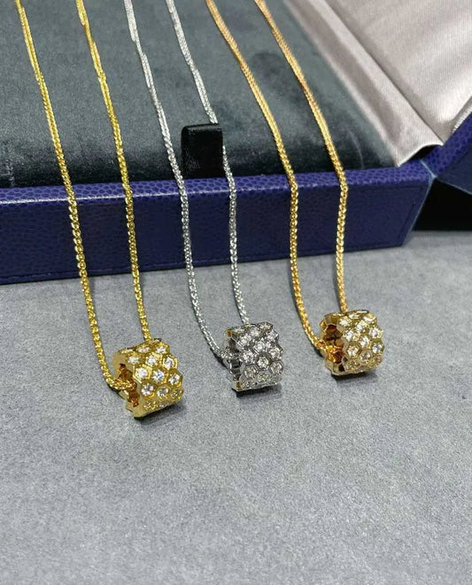 Pomuse BEE LOVE DIAMOND PAVED 3 ROW NECKLACE