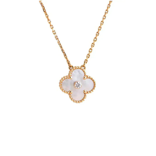 Pomuse CLOVER 15MM DIAMOND WHITE FRITILLARIA NECKLACE