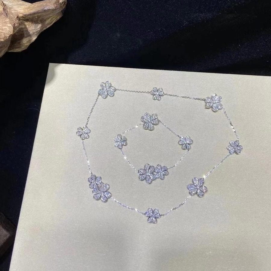 Pomuse FRIVOLE SILVER 5 FLOWERS BRACELET