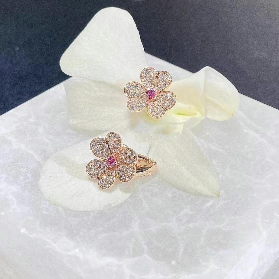 Pomuse FRIVOLE PINK GOLD FLOWER DIAMOND EARRINGS