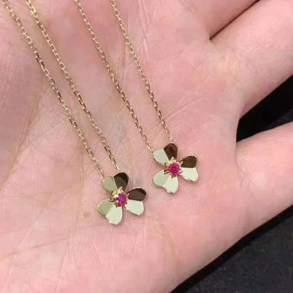 Pomuse FRIVOLE GOLD FLOWER NECKLACE