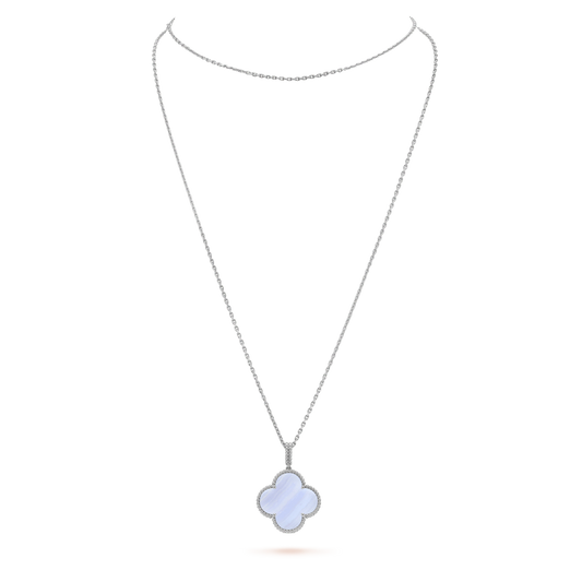 Pomuse CLOVER SILVER CHALCEDONY BIG CLOVER NECKLACE