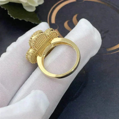 Pomuse CLOVER WHITE MOP RING