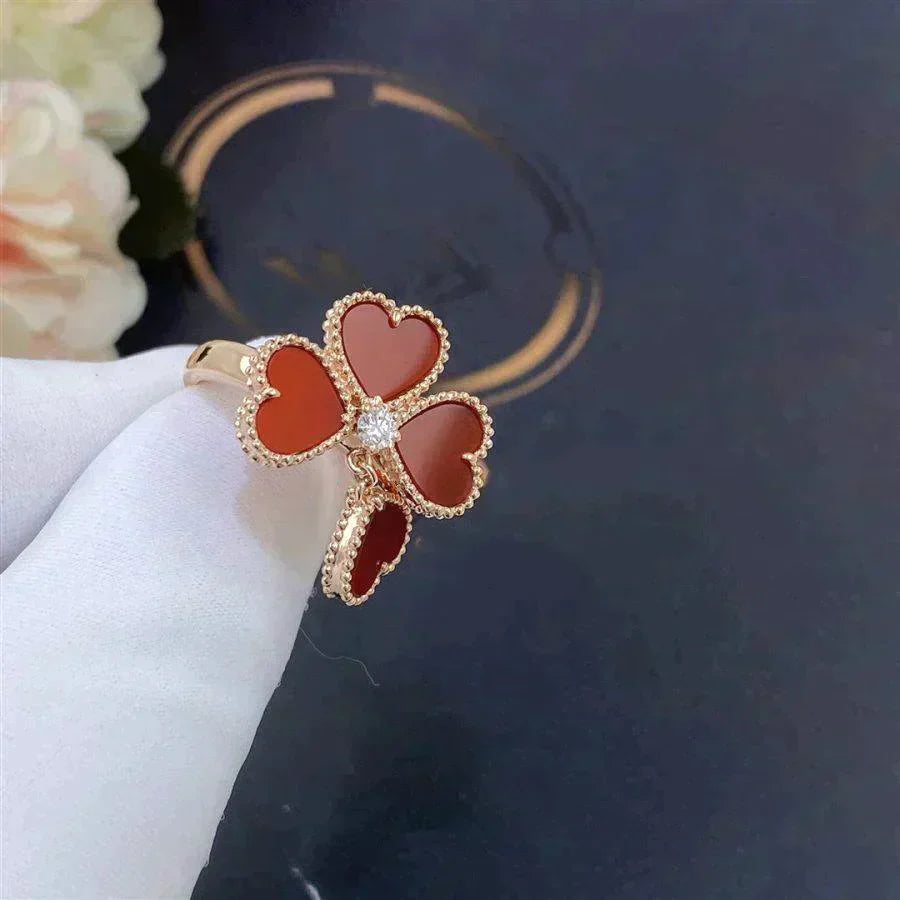 Pomuse SWEET CLOVER CARNELIAN RING