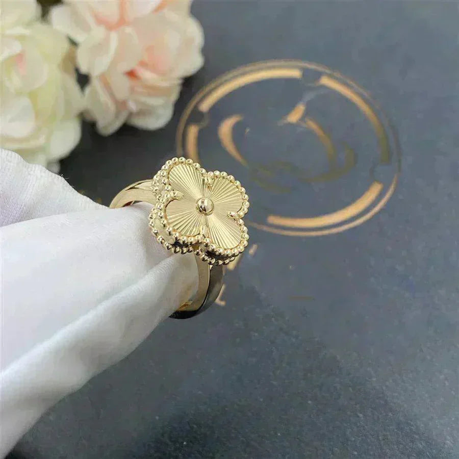 Pomuse CLOVER GOLD RING