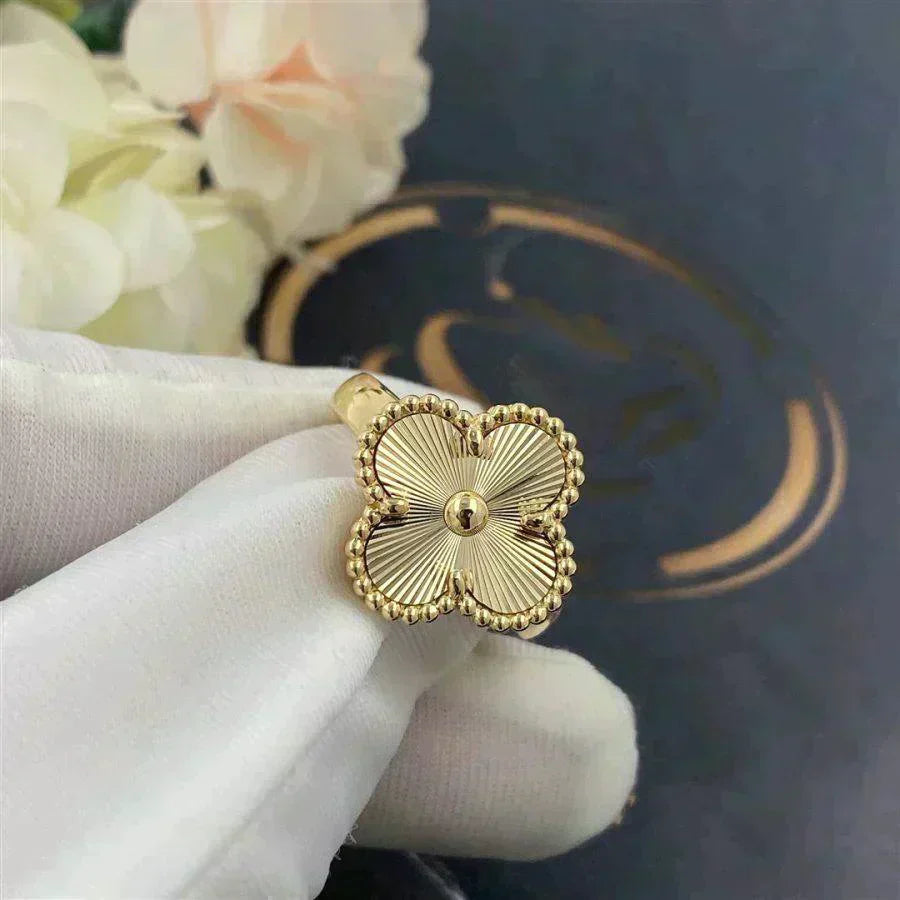 Pomuse CLOVER GOLD RING