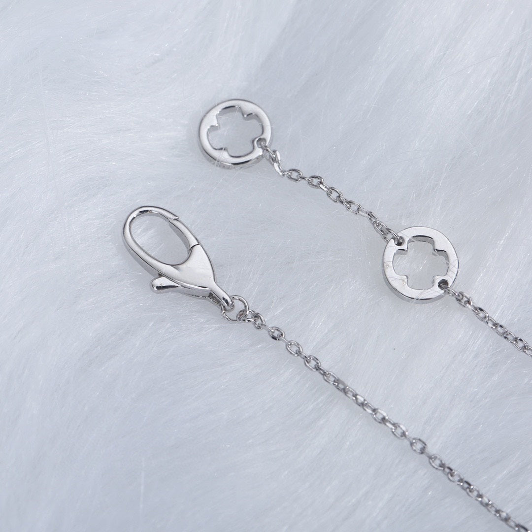 Pomuse FIOREVER NECKLACE DIAMOND CENTER