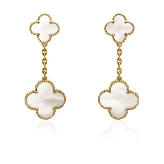 Pomuse CLOVER 2 MOTIF WHITE MOP EARRINGS